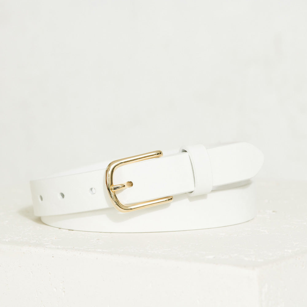 Closeup of Brenta Italian Leather Giardino Belt in White